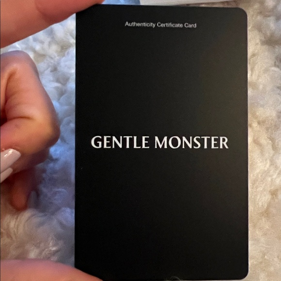 Gentle Monster Sunglasses Lix 01 (Unisex, Men’s or Women’s glasses) - Picture 11 of 13